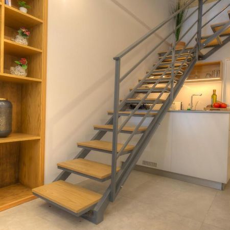 Cute And Modern Duplex Apartment In Ideal Location Rcas1-1 Valletta Kültér fotó